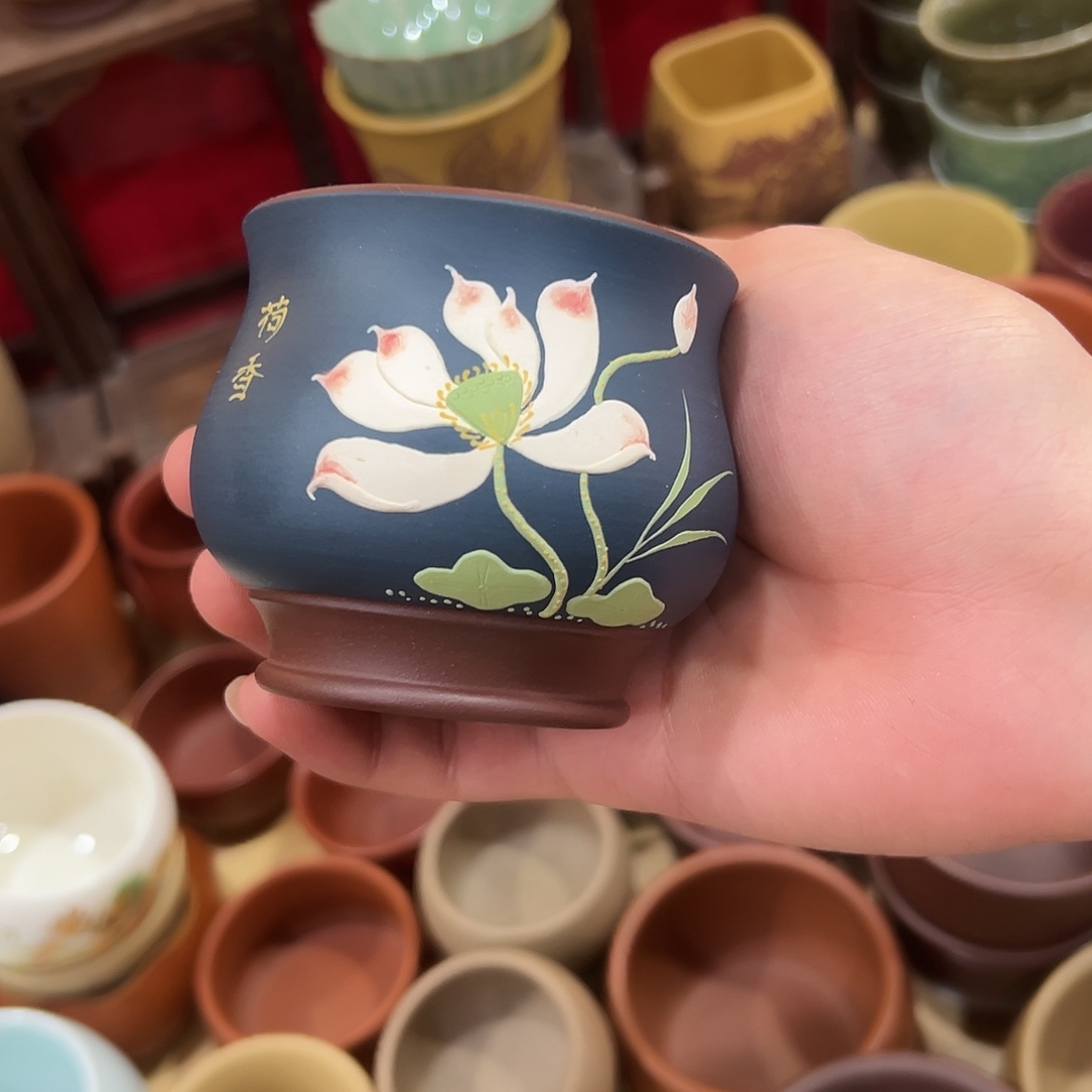 茶壶紫砂紫砂茶杯荷花图案