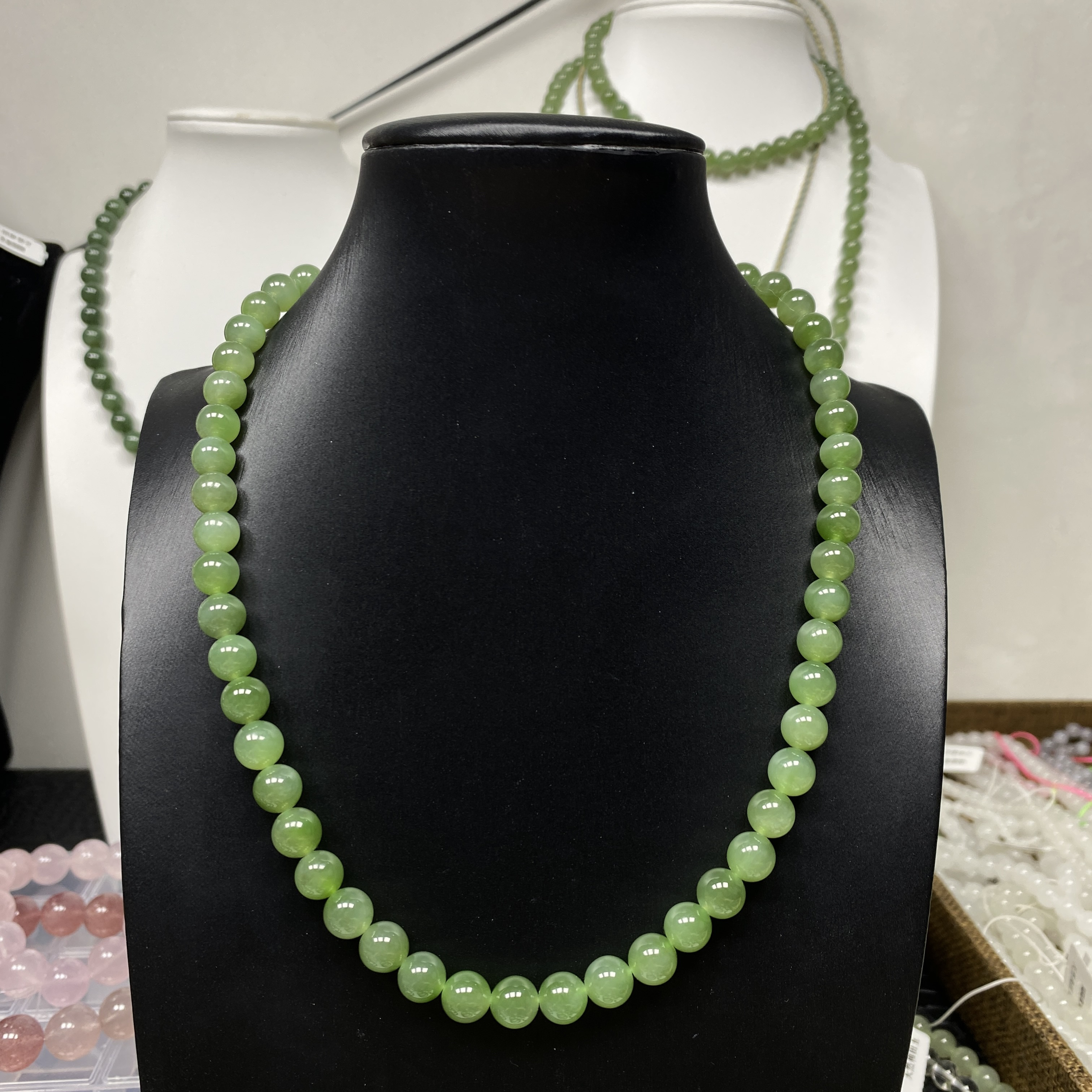 【年终福利】天然和田玉俄料碧玉8mm果绿色妈妈链短链