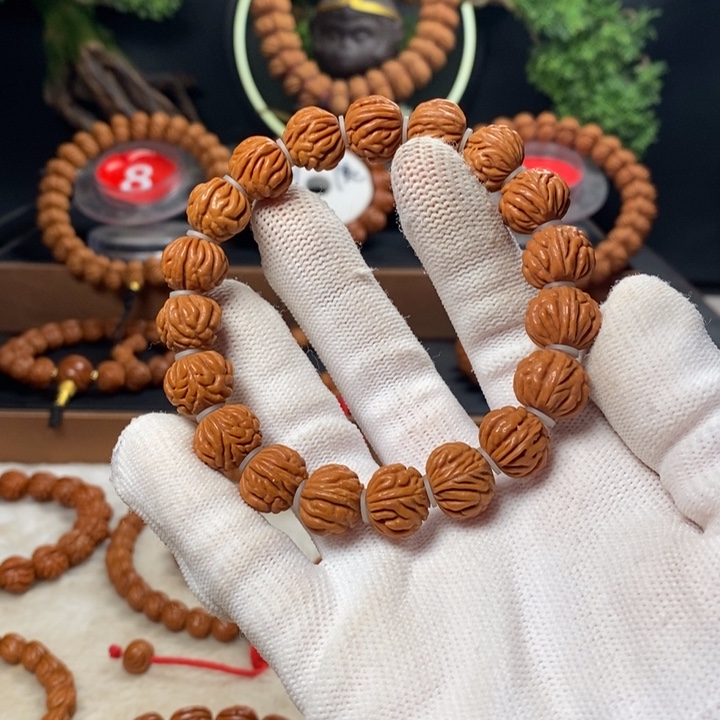 桃核吊坠秦岭龙纹