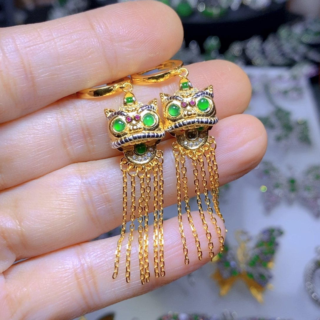 翡翠颈饰银S925镶嵌天然翡翠