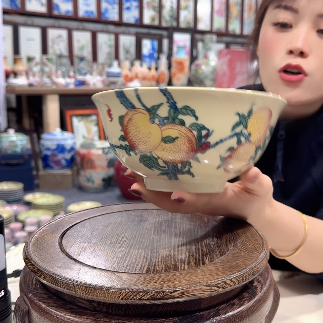 摆件瓷//////景德镇陶瓷瓷器。7寸