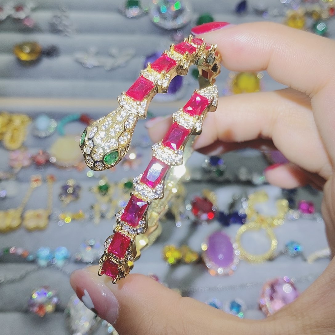 【闪购商品】托帕石耳饰银S925镶嵌