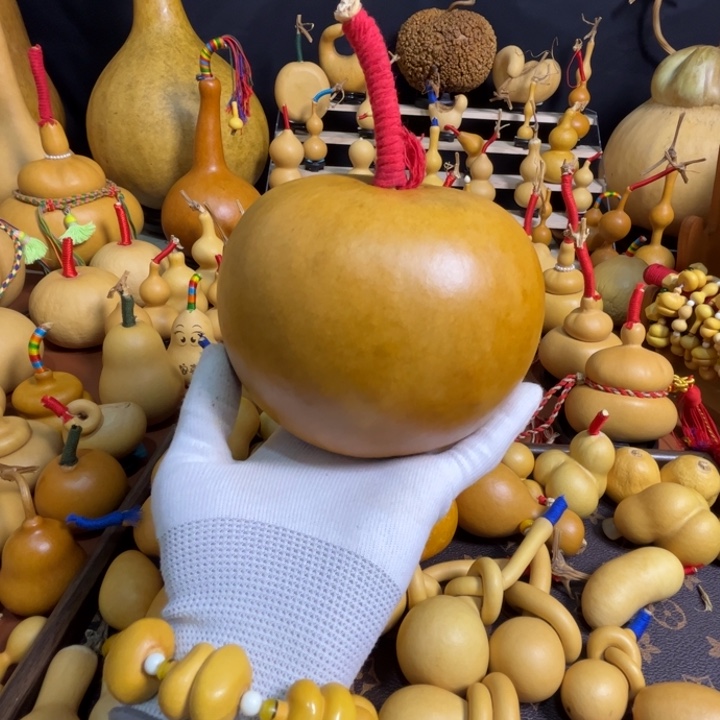 v***s葫芦苹果老皮苹果葫芦