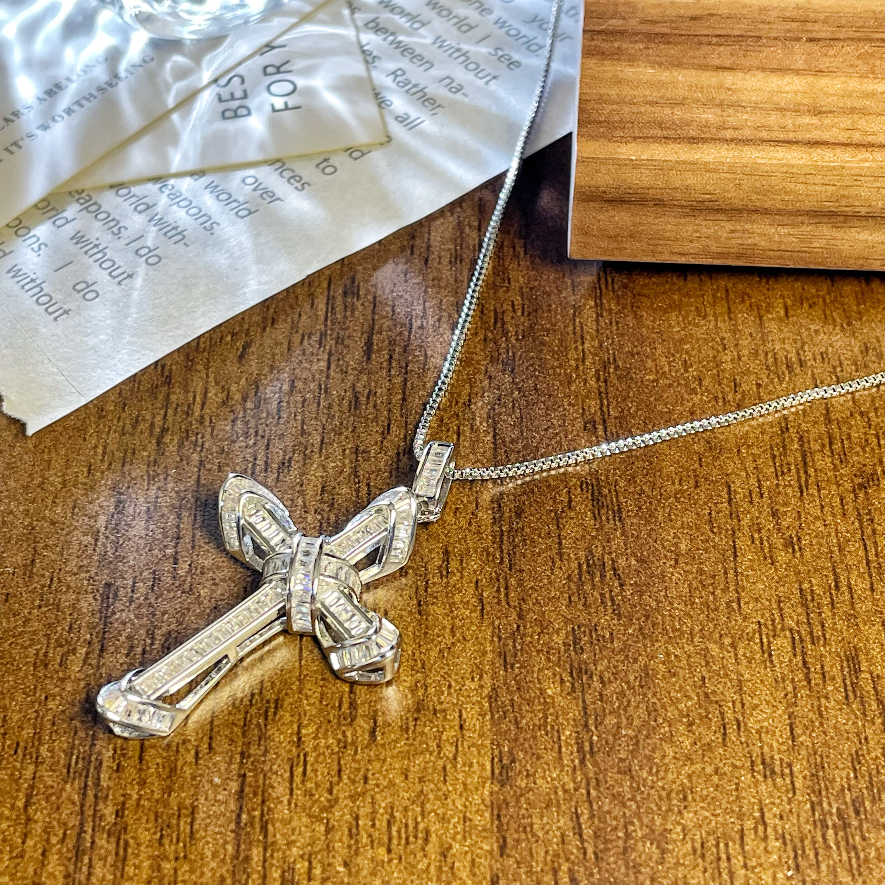 铜合金项链 XH1-0782 满钻十字坠链 时尚百搭简约轻奢