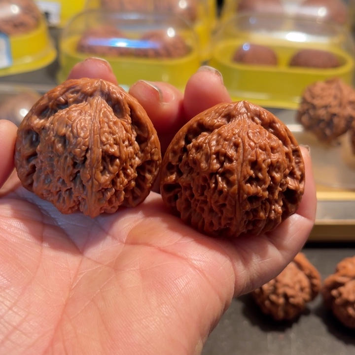 文玩核桃把件南疆石44