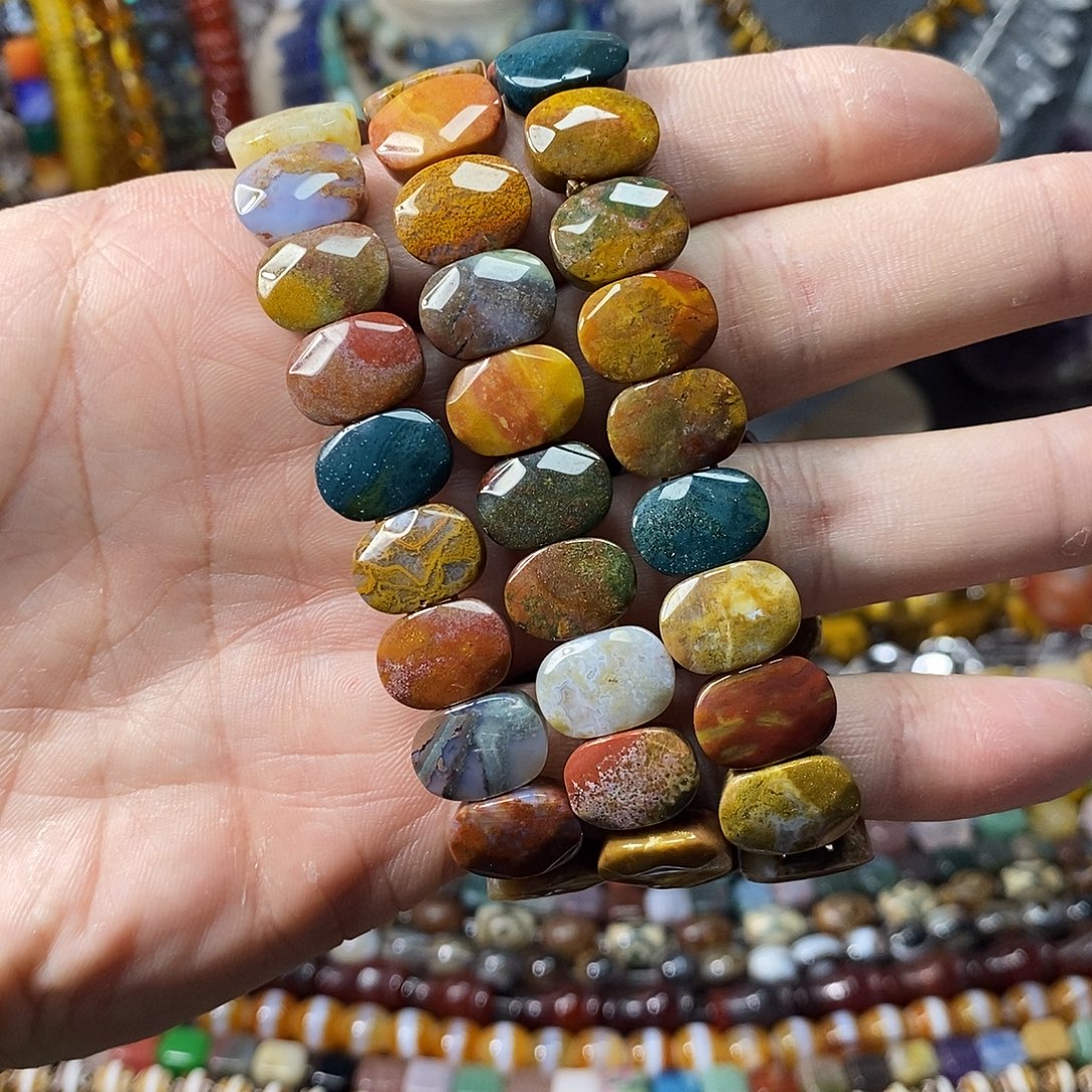 石英质玉未镶嵌，印度玛瑙切面手牌14mm一圈，