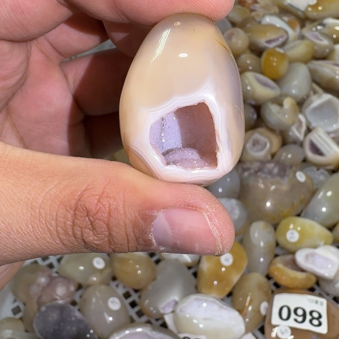 和***畅大型摆件（非配饰）水晶未镶嵌