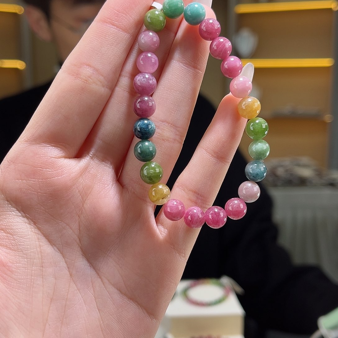 碧玺碧玺7mm（多样性发一件未镶嵌