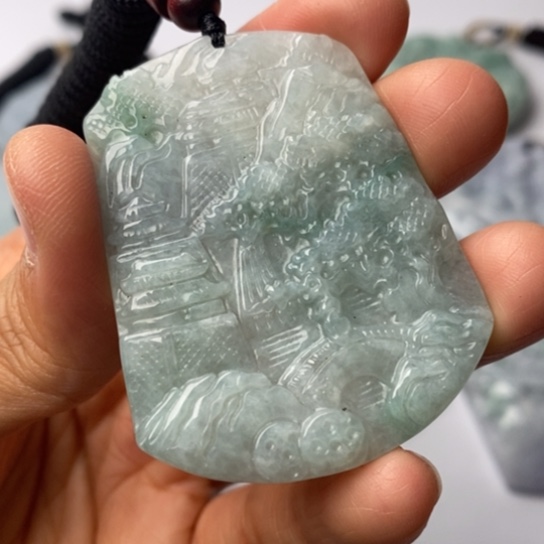 翡翠未镶嵌颈饰翡翠