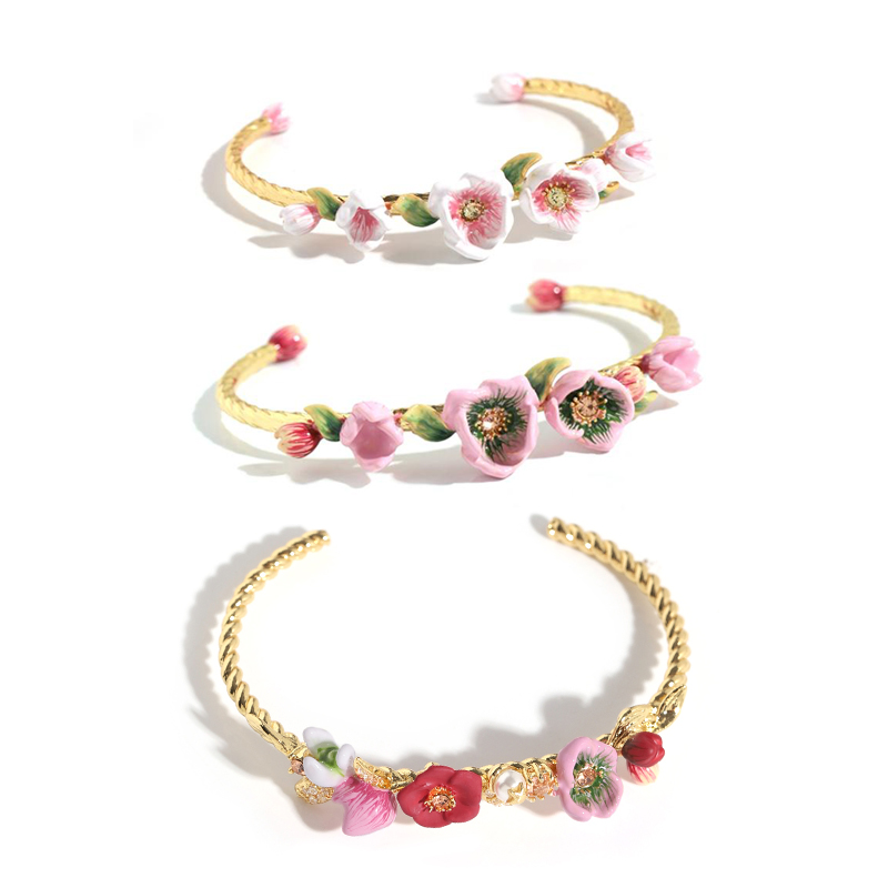 铜合金珐琅手镯 雪绒冬季系列白色菟葵花开口手镯