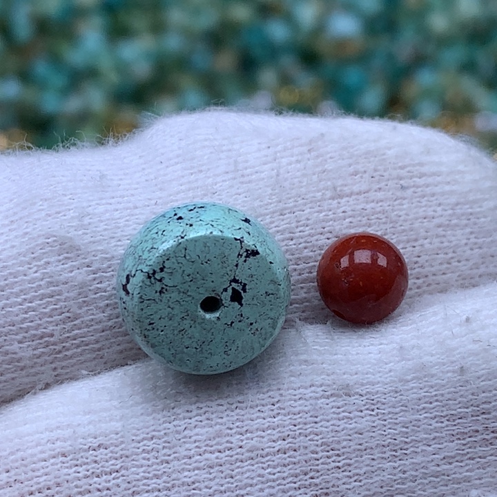 南红玛瑙未镶嵌珠宝奇石