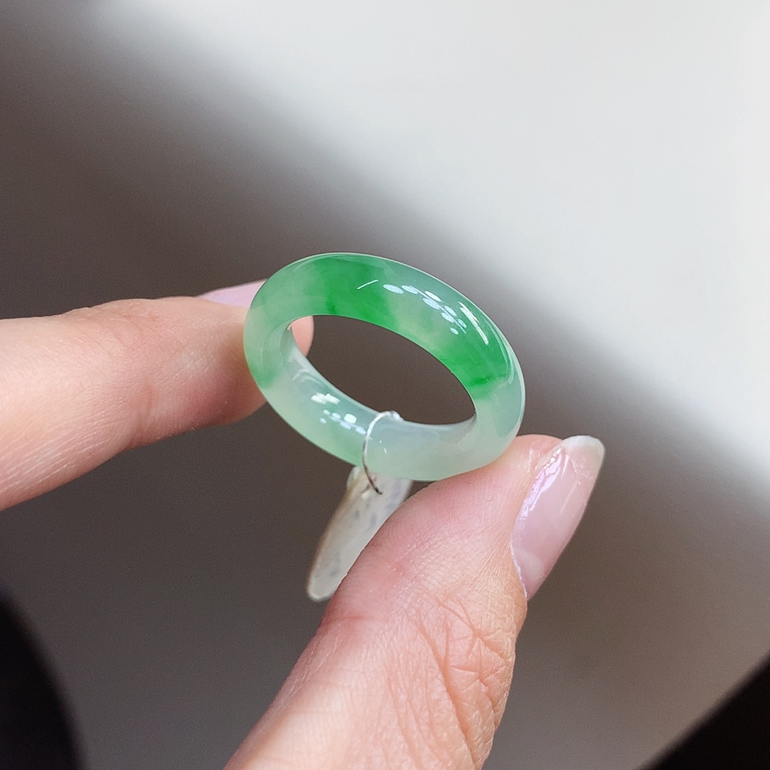 翡翠戒指未镶嵌17号