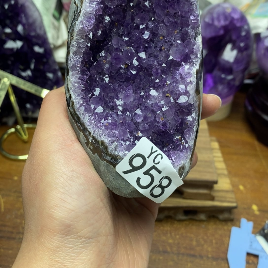 水晶大型摆件（非配饰）未镶嵌