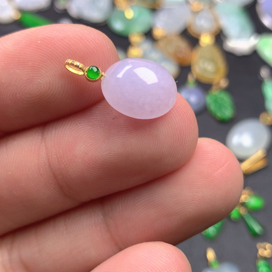 【闪购商品】颈饰18K金镶嵌翡翠翡翠