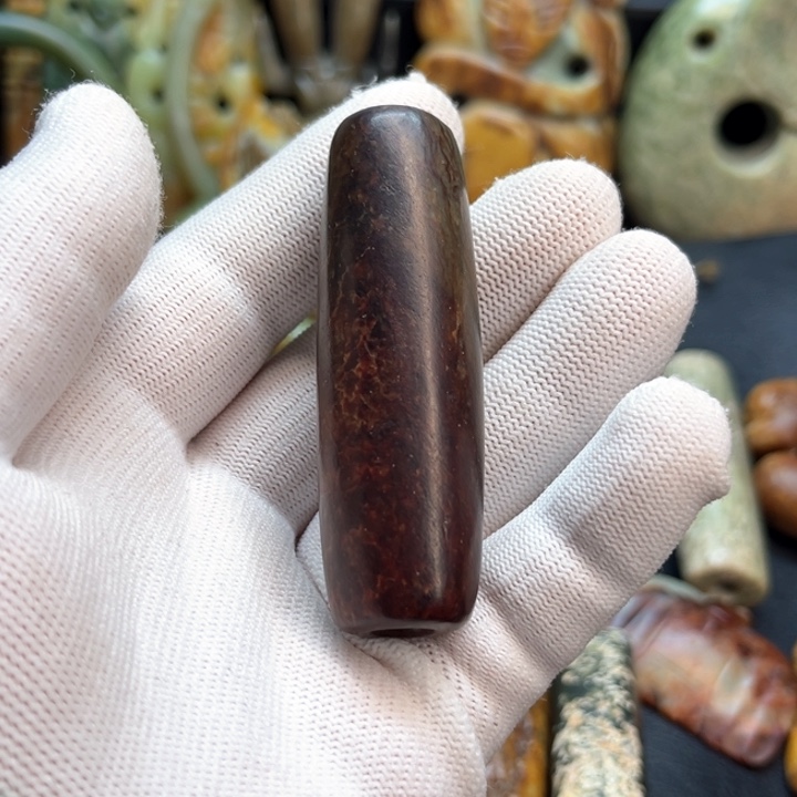 未镶嵌岫岩河磨玉（透闪石质玉）车挂一****）
