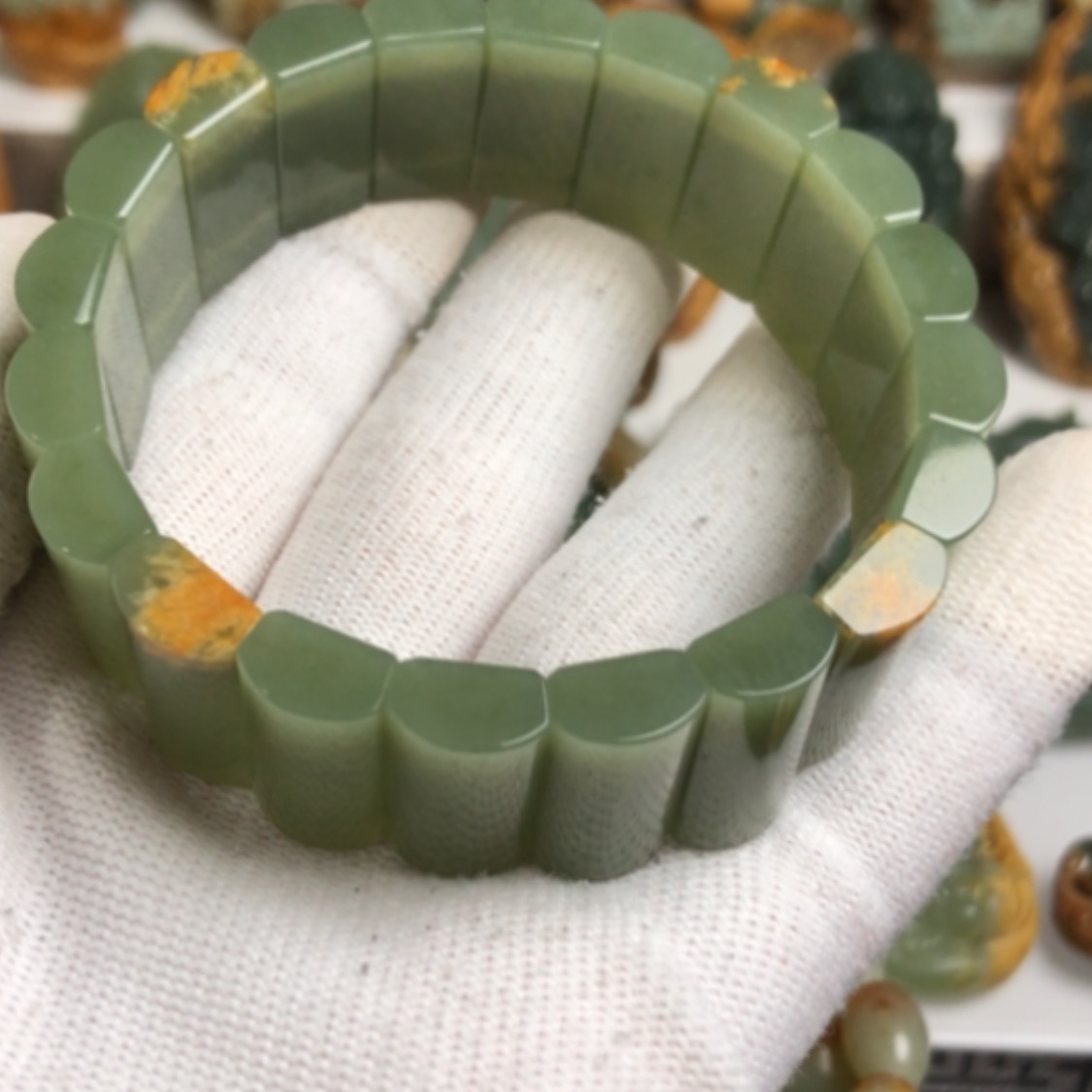 【闪购商品】岫岩河磨玉（透闪石质玉）手链未镶嵌老*