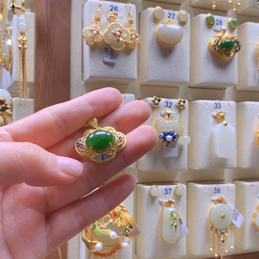 和田玉颈饰银S925镶嵌