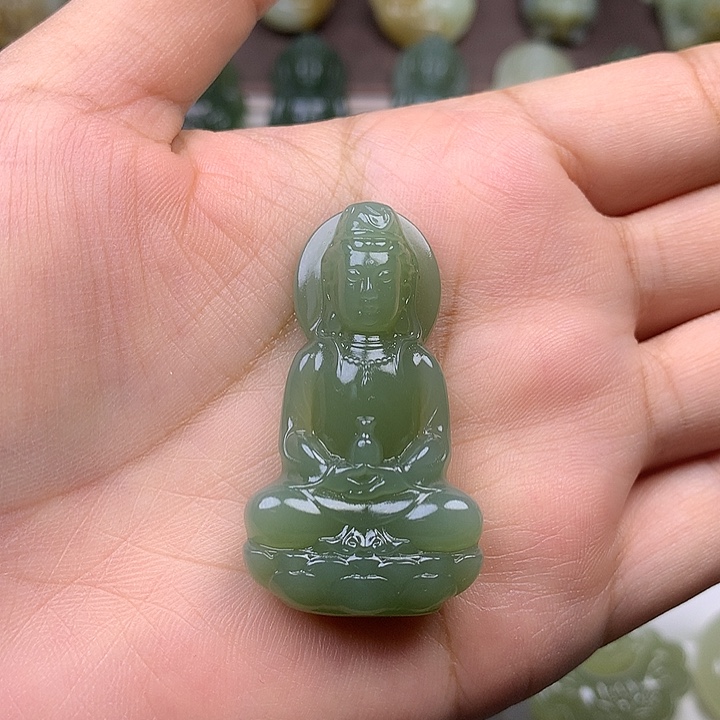 和田玉未镶嵌颈饰初*