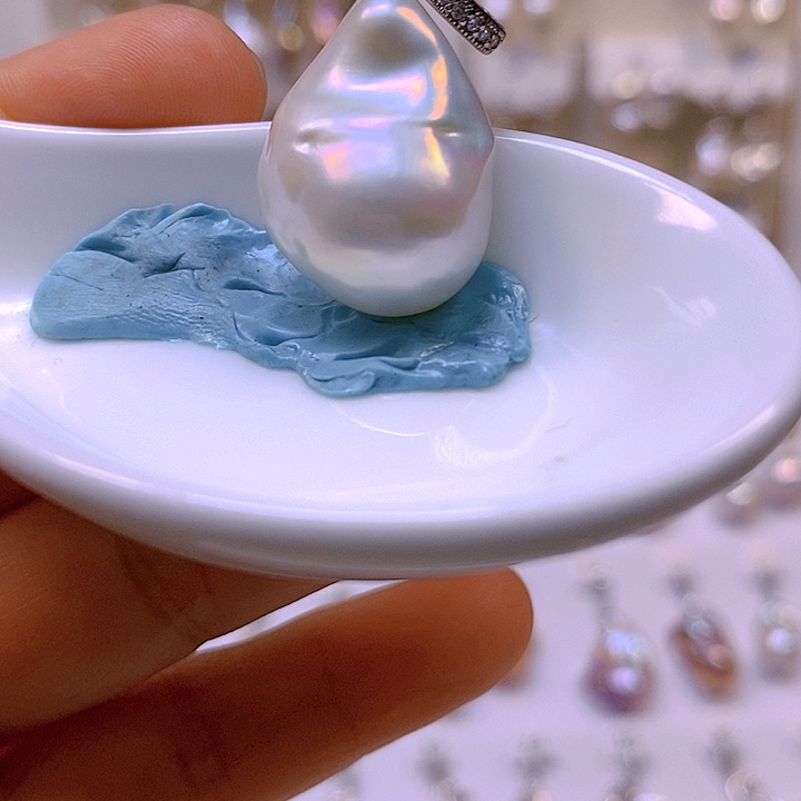 淡水珍珠颈饰合金