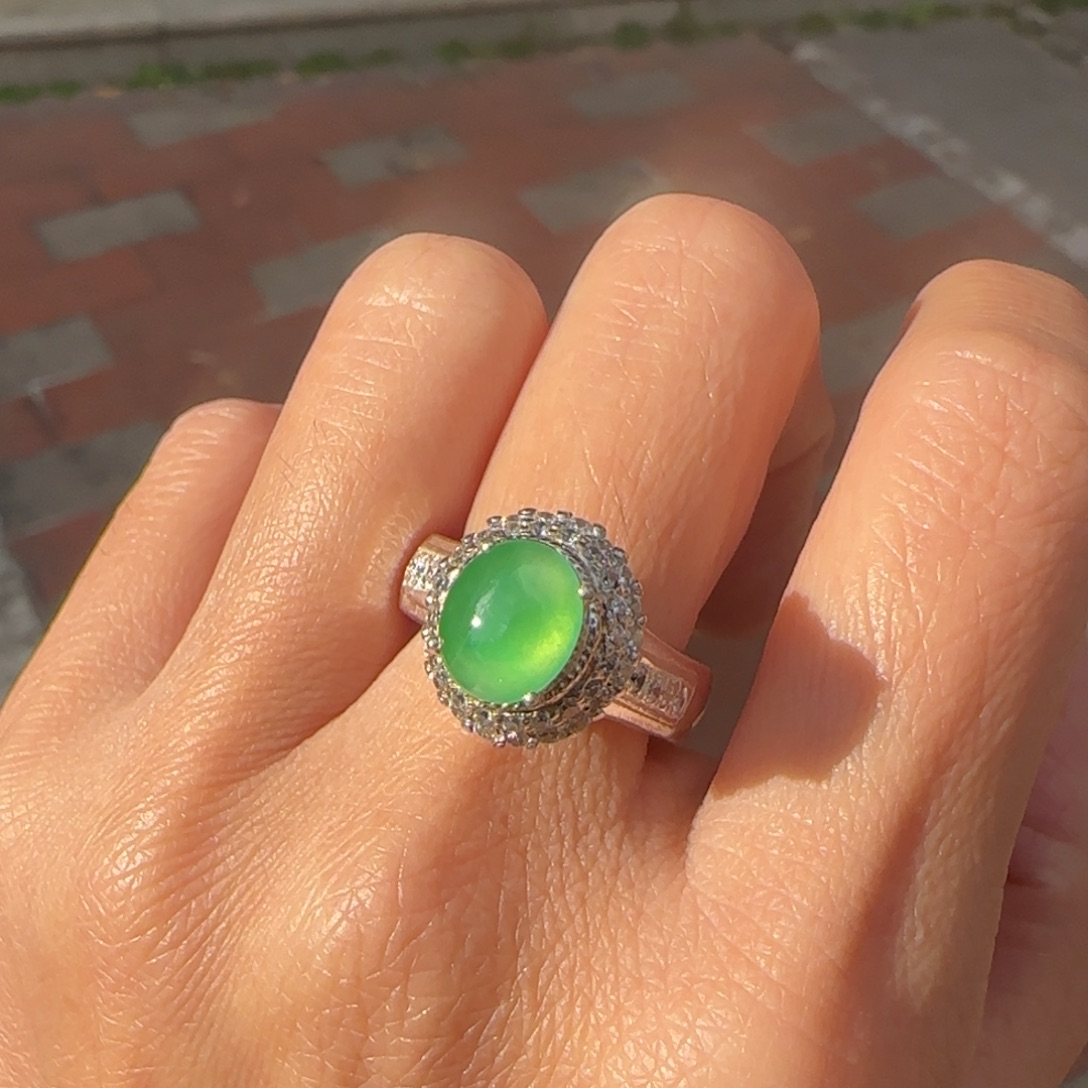 翡翠未镶嵌颈饰蛋面裸石卡8.5