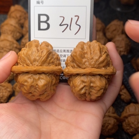 吊坠桃核我是第一百41