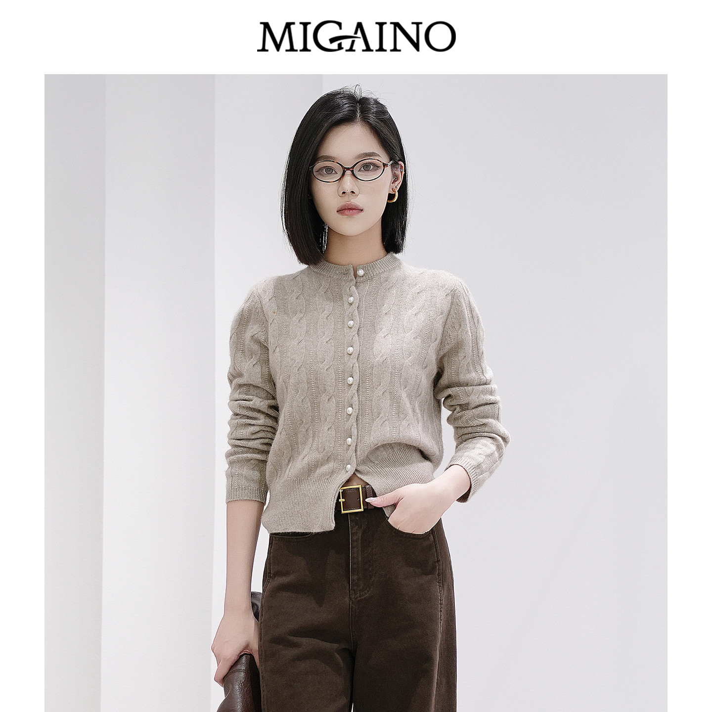 Migaino曼娅奴女装秋冬新款小个子慵懒风高级感绞花针织开衫外套