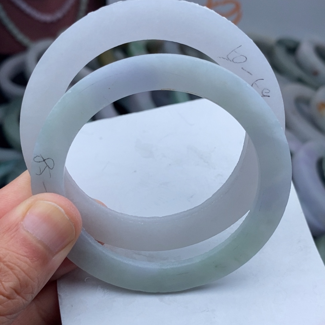 定制翡翠叮当未镶嵌