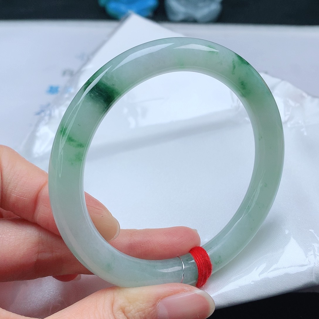 翡翠手镯（圆镯）未镶嵌57➕圆