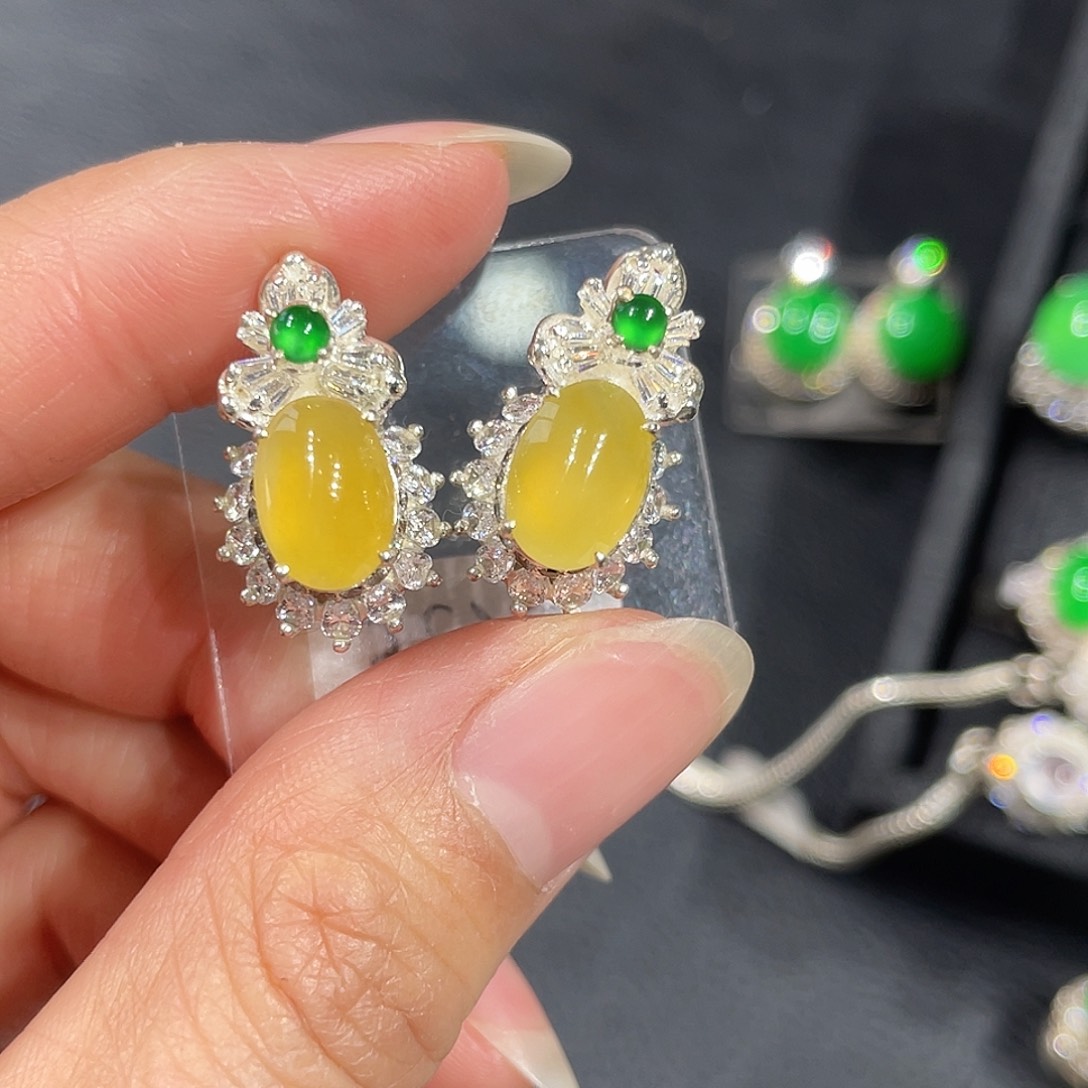 未镶嵌定制翡翠耳饰