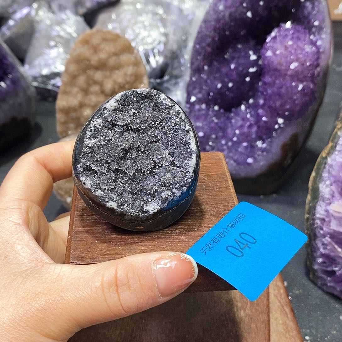 水晶大型摆件（非配饰）未镶嵌