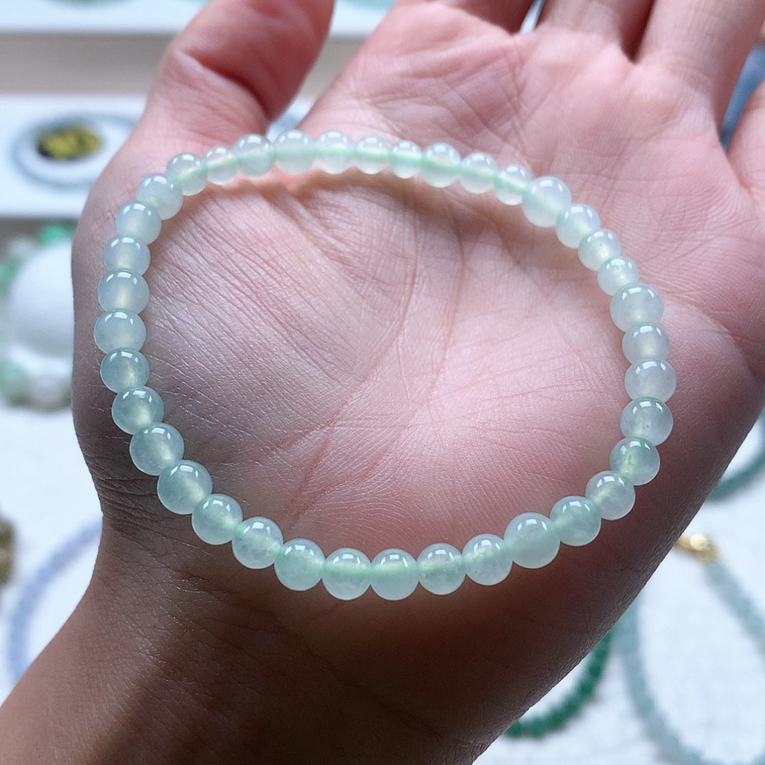 翡翠未镶嵌手串大小珠