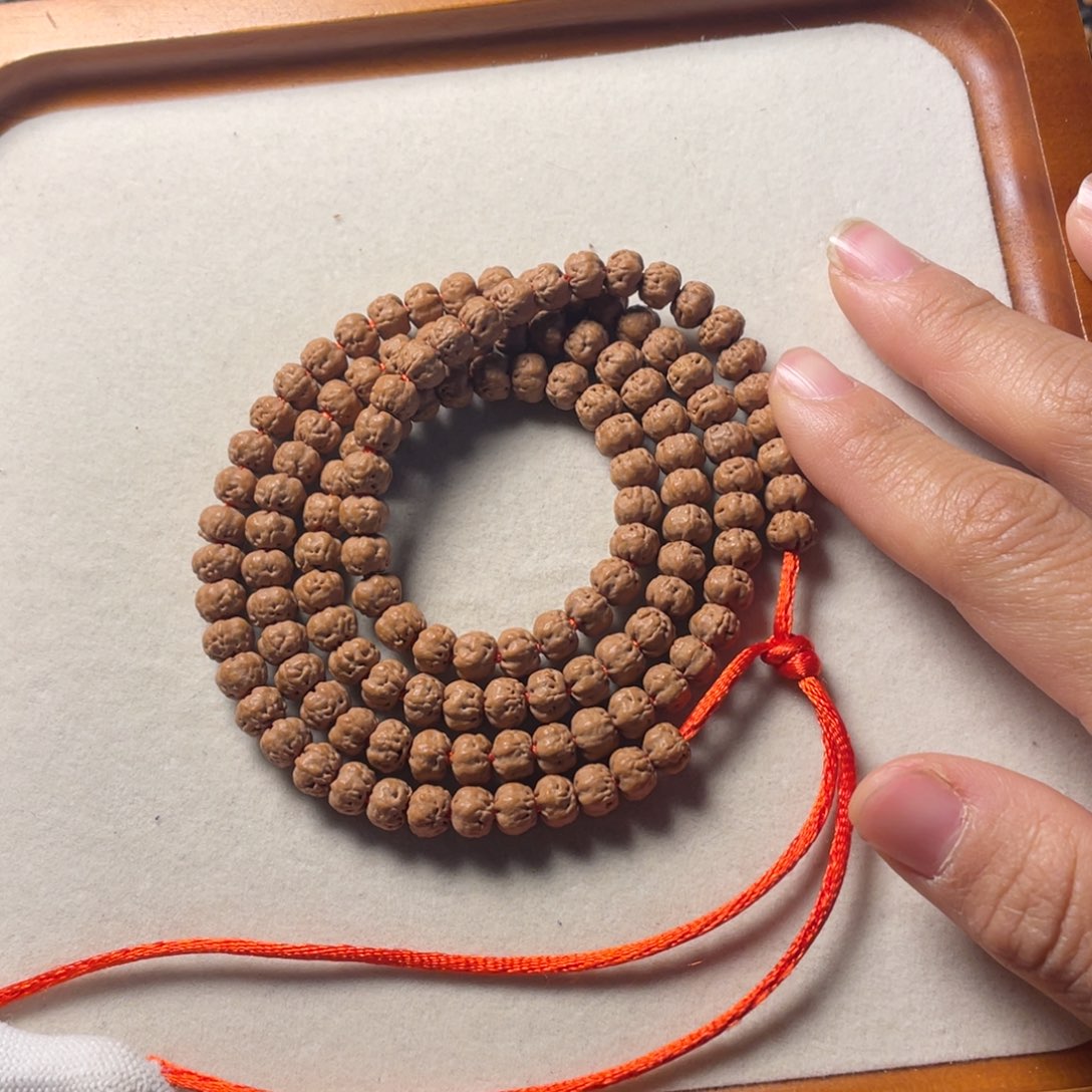 逍***️金刚菩提吊坠佛手