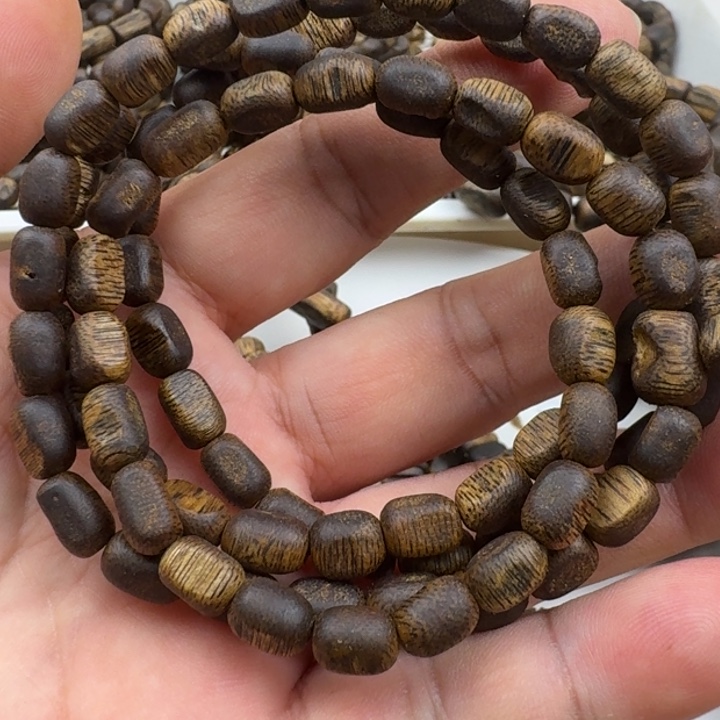 沉香手串张勺子手串16克加