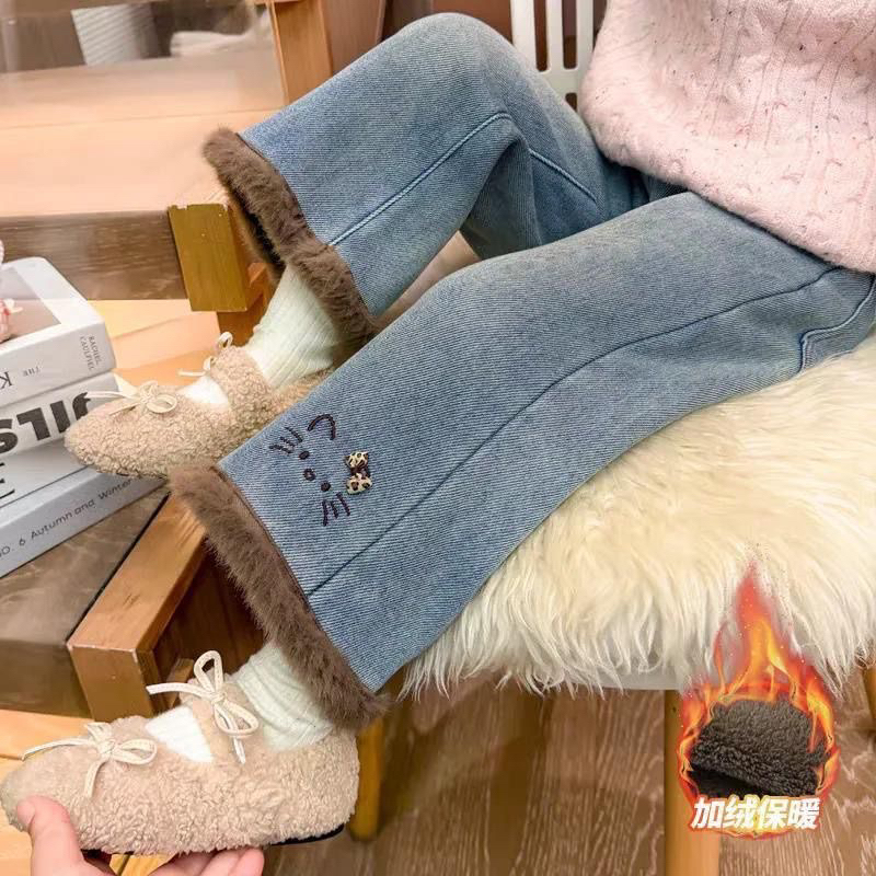 宝宝裤子女童2025秋冬新款一体儿童洋气牛仔裤加绒加厚冬季