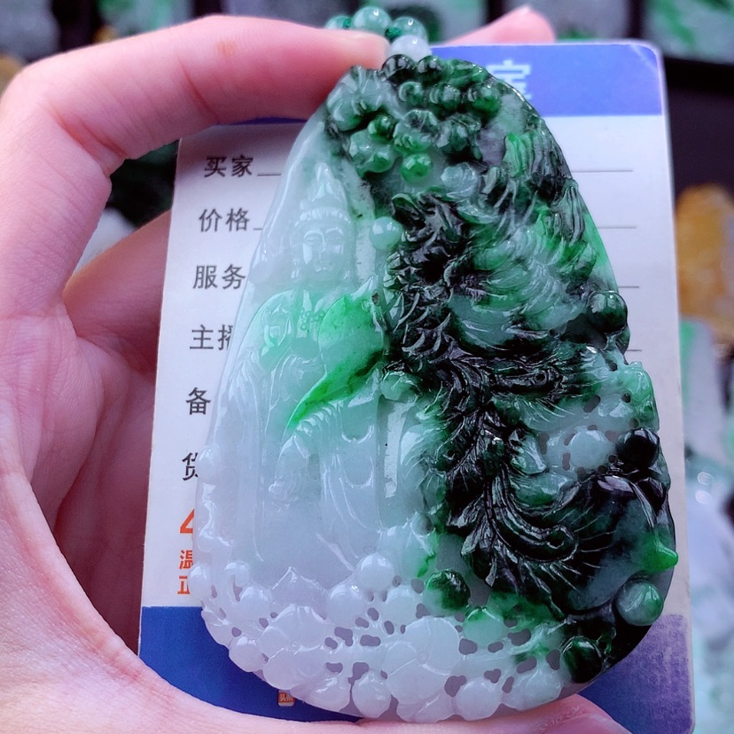 【闪购商品】翡翠颈饰未镶嵌挂件