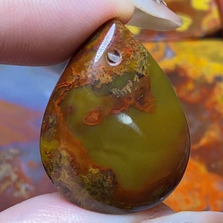 玛瑙/玉髓颈饰未镶嵌