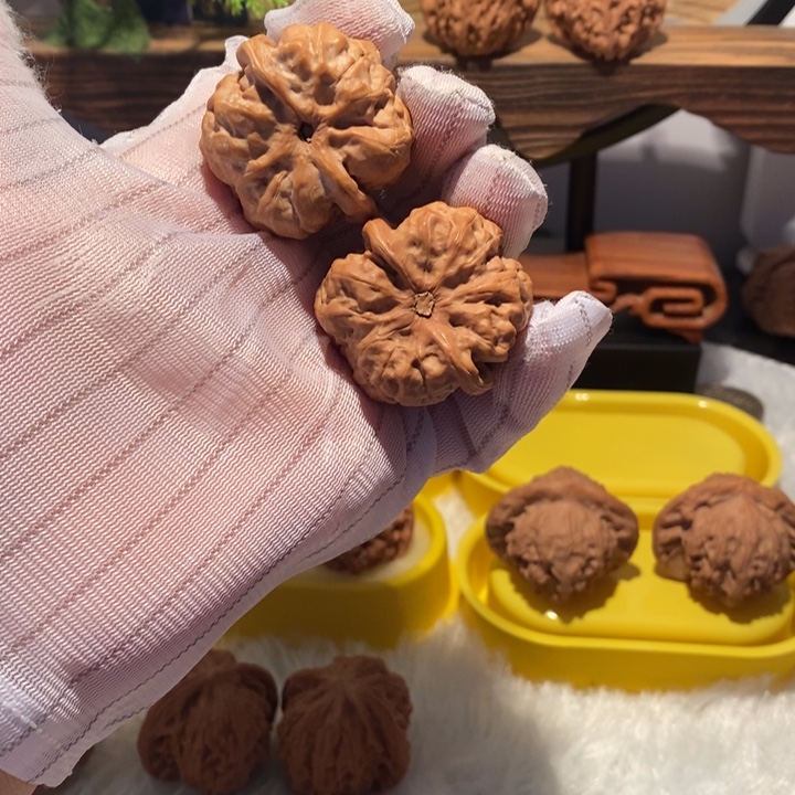 大***货吊坠桃核38尺寸青蛙墩