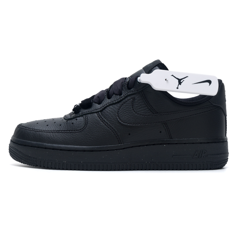 Nike耐克官方女鞋冬季新款黑色AIR FORCE 1空军一号休闲板鞋