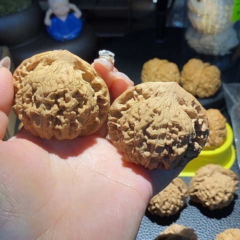 文玩核桃吊坠官帽53