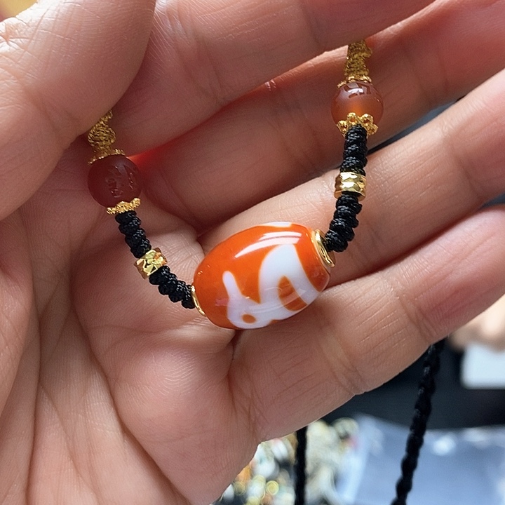 玛瑙/玉髓颈饰合金鸿*