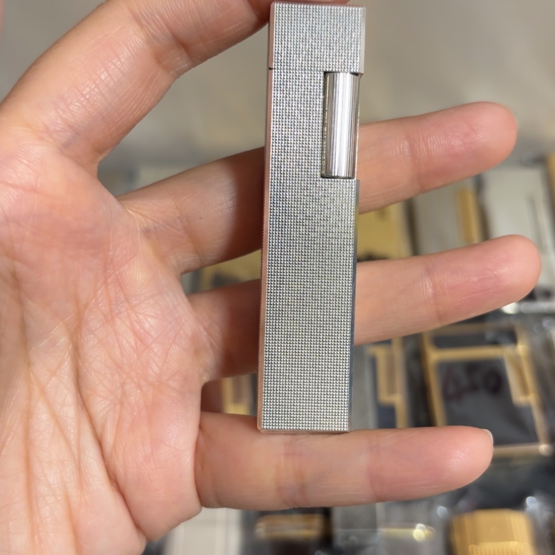 都登卡中古打火机