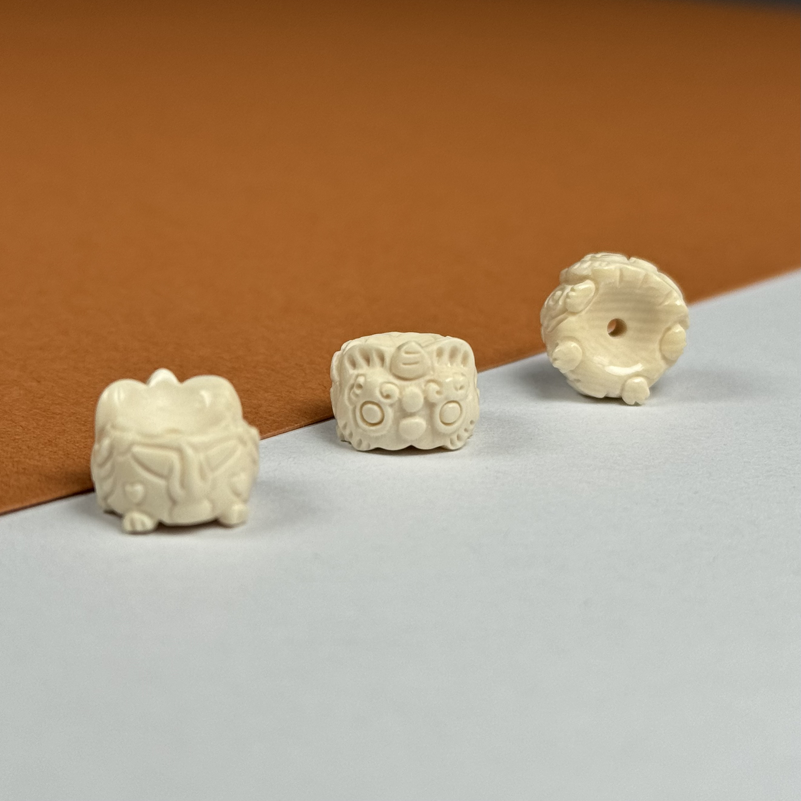 A169-O天然猛犸 醒狮扣配饰 约11.5*8.5mm多样性发其一支持鉴定