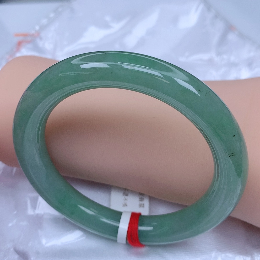 【闪购商品】未镶嵌手镯翡翠，55