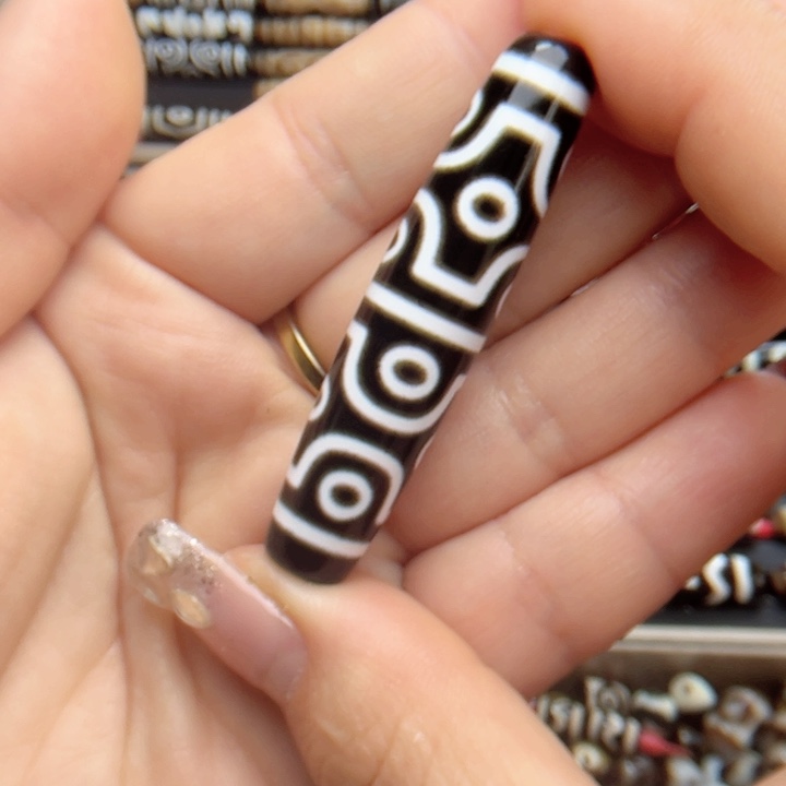 玛瑙/玉髓颈饰未镶嵌A****k