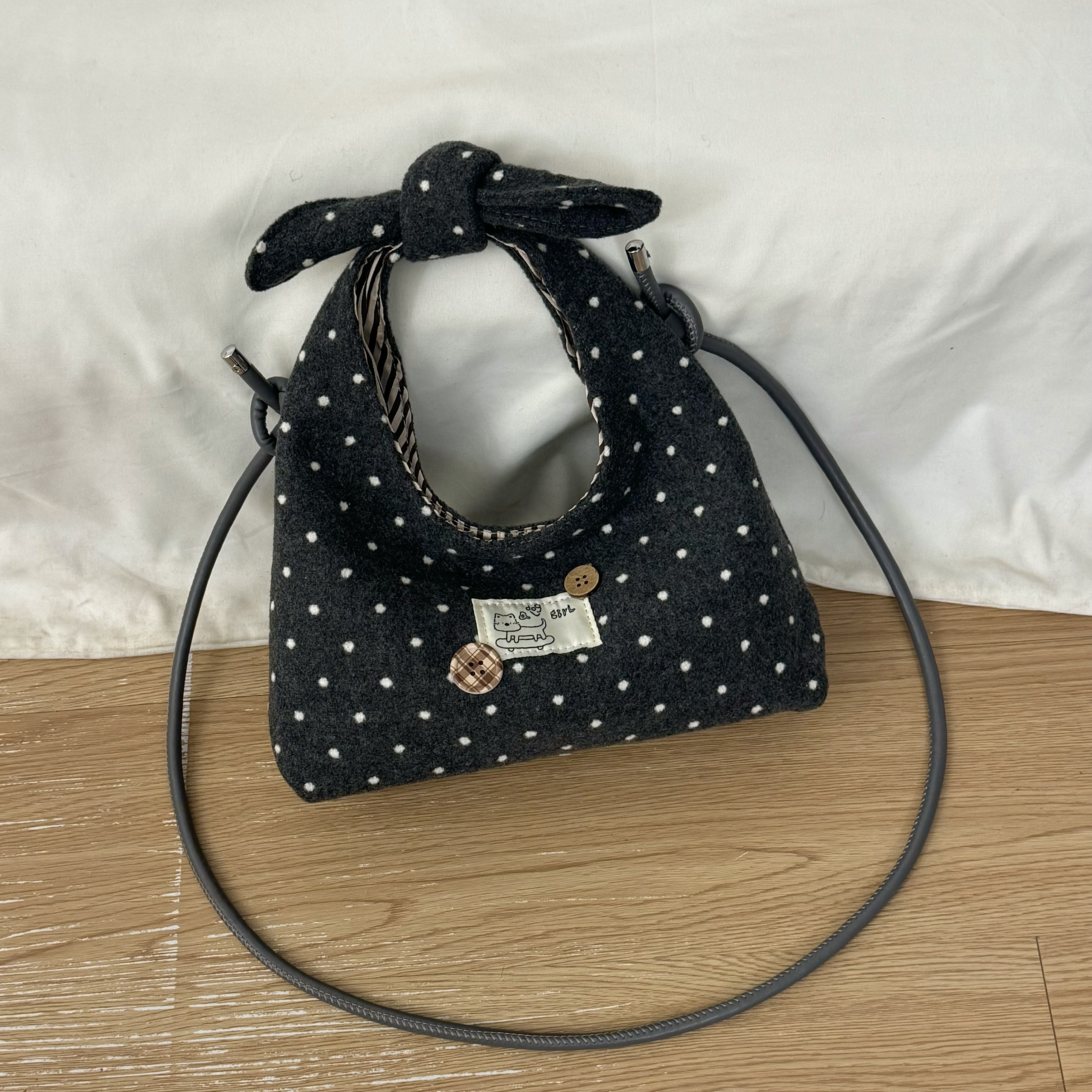 韩系波点小狗蝴蝶结简约实用设计感小众ins单肩斜挎手提包包
