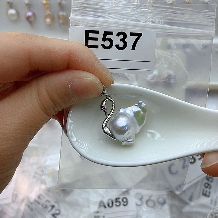 淡水珍珠颈饰银S925镶嵌