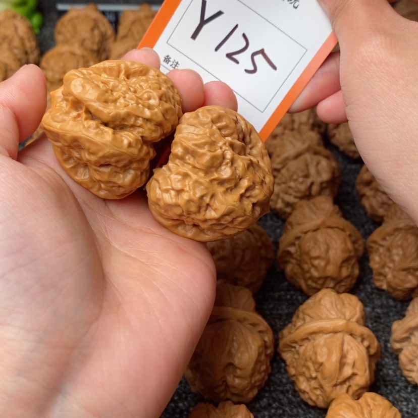 【闪购商品】把件桃核书****轩40蛙蛙