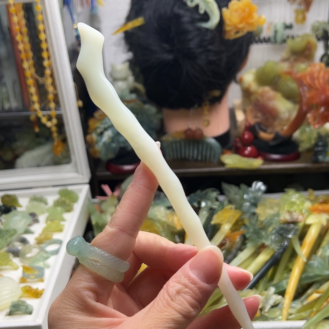 蛇纹石玉发饰合金