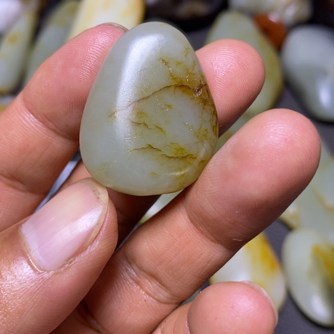 未镶嵌和田玉挂件