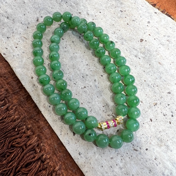 天然和田玉碧玉项链乌兰乌德猕猴桃色